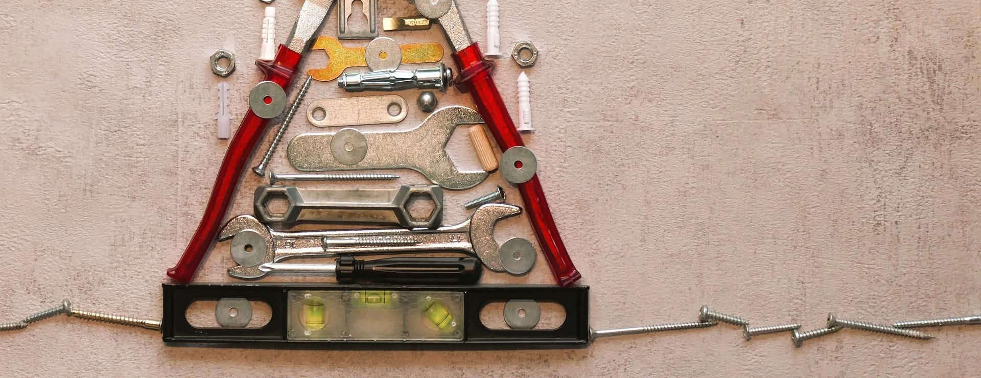 Geschäft Für Heimwerkzeuge -Geschäft Für Heimwerkzeuge christmas time 7630754 1920